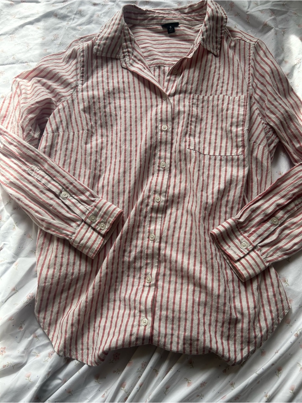 torrid White and Red Striped Casual Button-Down Shirt